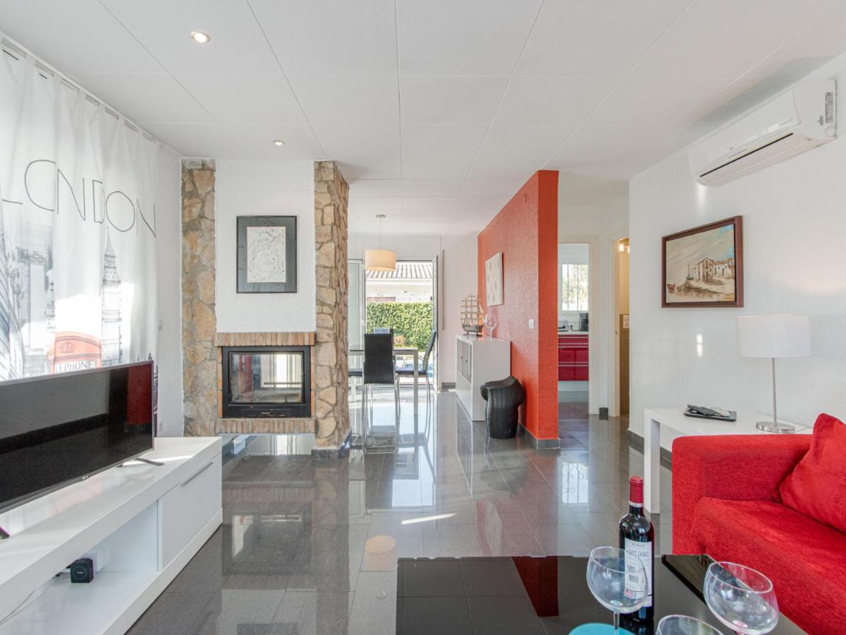 אמפוריבראבה Holiday Home Alberes By Interhome מראה חיצוני תמונה